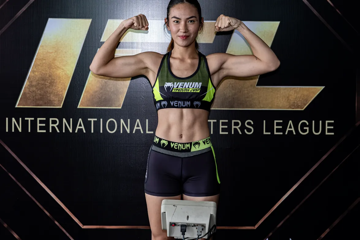 Kylie Mallari ในวันชั่งน้ำหนัก